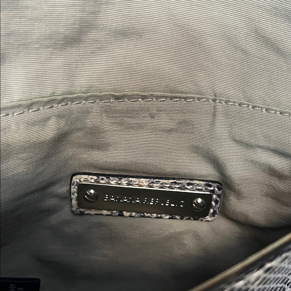 Banana Republic Snake Print Crossbody Bag with Chain Strap - Picture 3 of 3